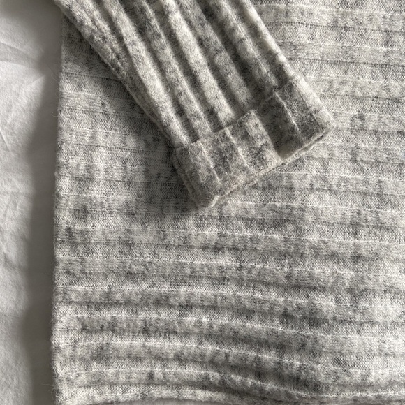 PLENTY Love Finn Ribbed Turtleneck Cropped Knit Sweater | Size S - Picture 2 of 5